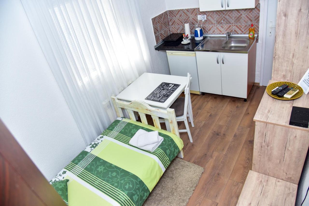 Apartmani Koko Banja Luka Esterno foto