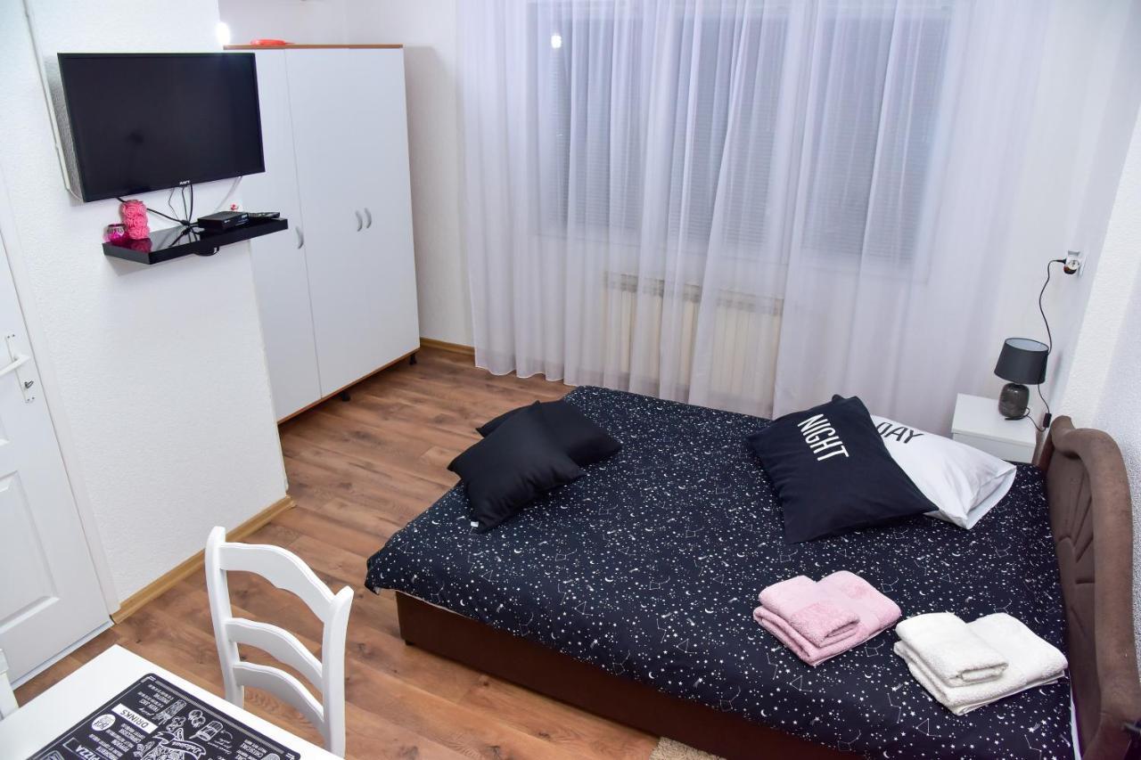 Apartmani Koko Banja Luka Esterno foto