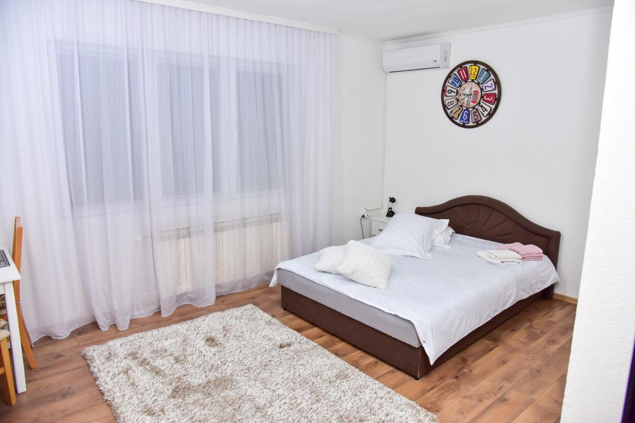 Apartmani Koko Banja Luka Esterno foto