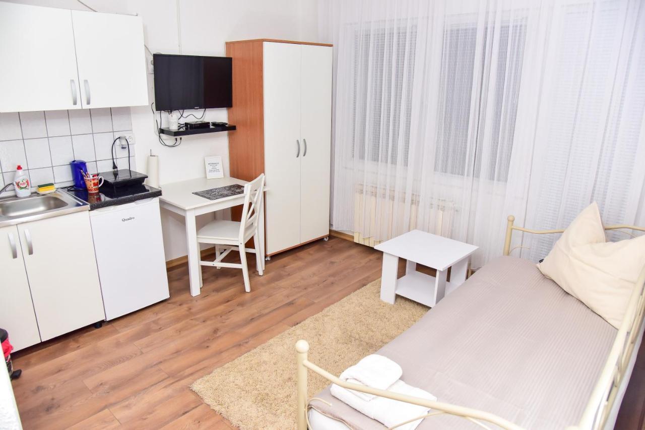 Apartmani Koko Banja Luka Esterno foto